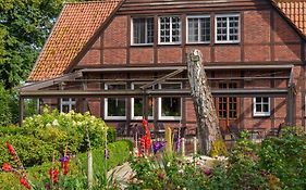 Heidehotel Waldhuette